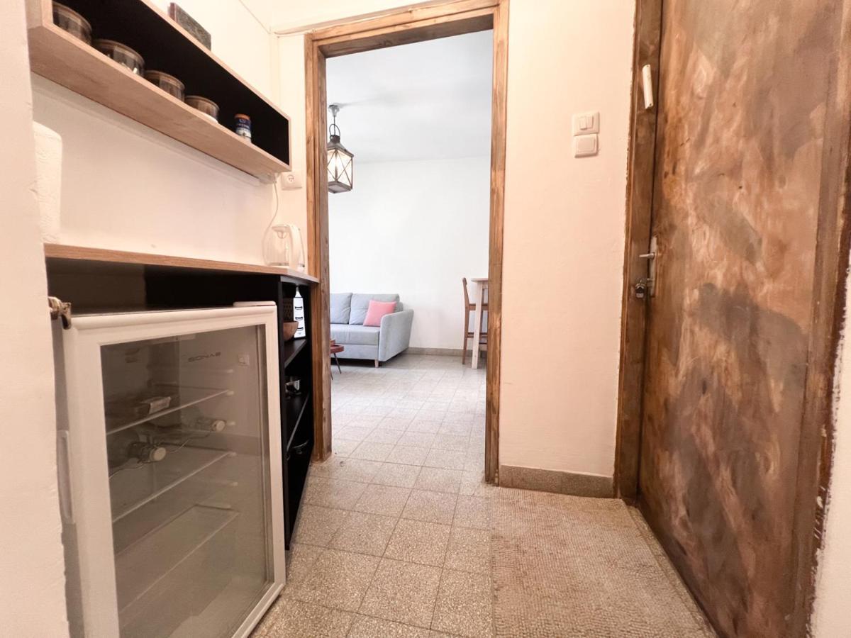 הצימר של יהושע Apartment Ein Gedi Exterior photo