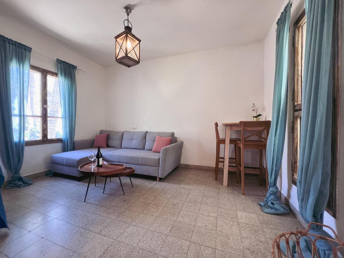 הצימר של יהושע Ein Gedi Exterior photo